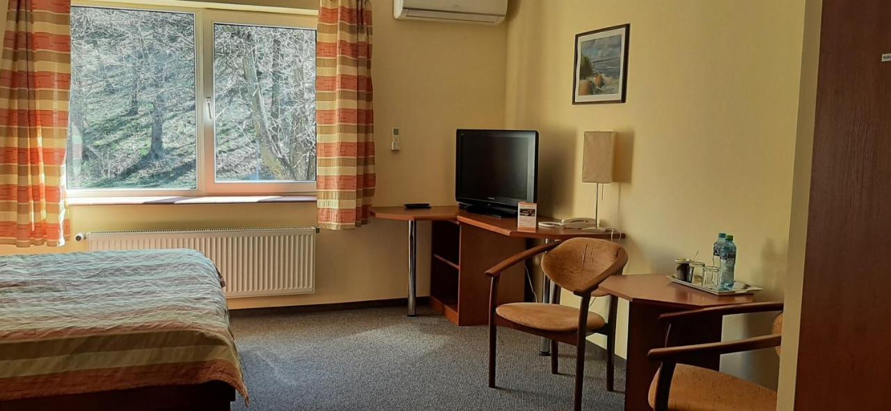 פרומבורק Hotel Kopernik מראה חיצוני תמונה