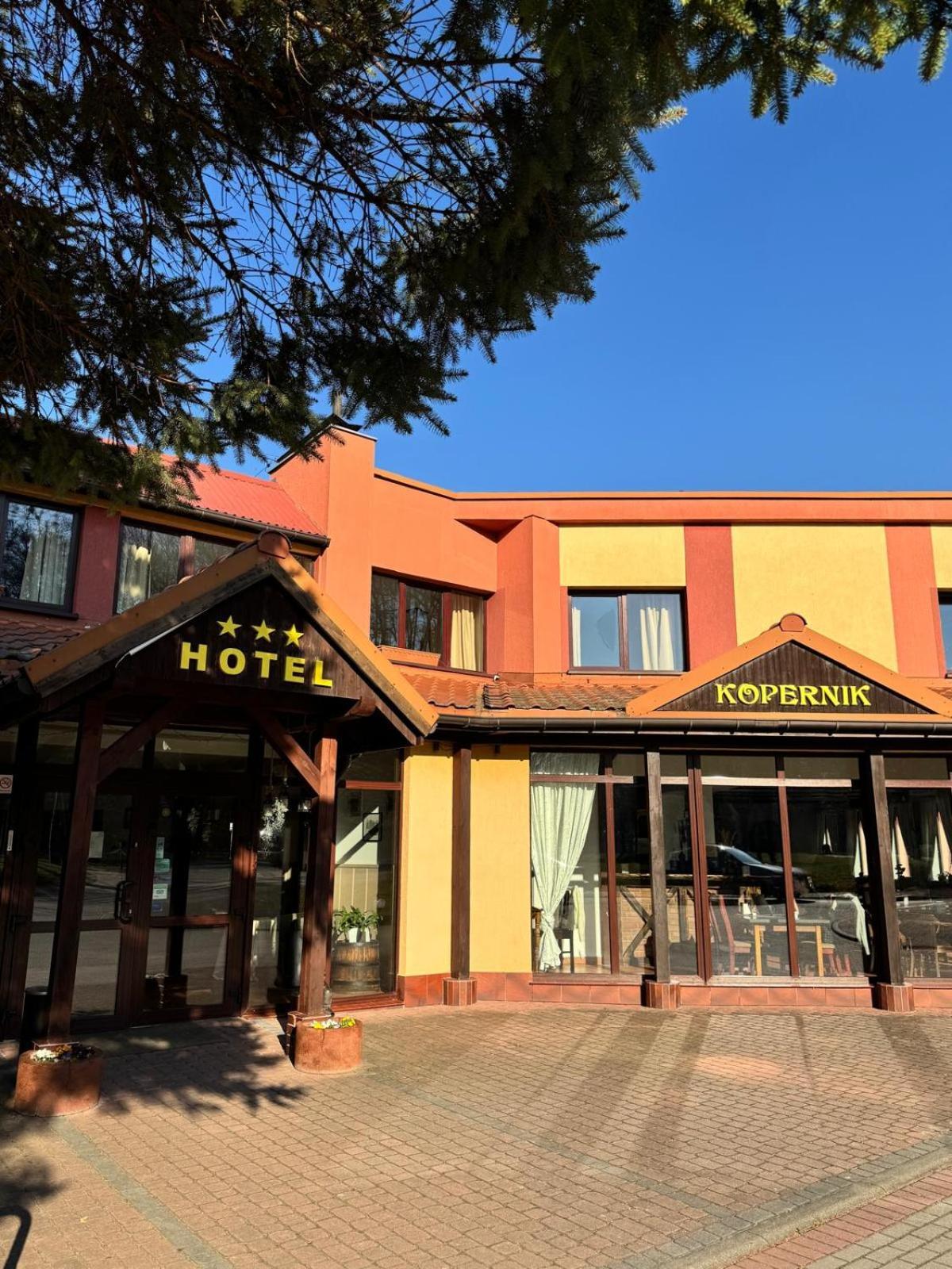 פרומבורק Hotel Kopernik מראה חיצוני תמונה