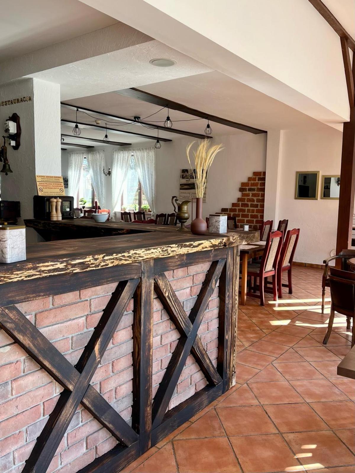 פרומבורק Hotel Kopernik מראה חיצוני תמונה