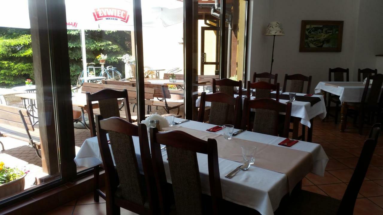 פרומבורק Hotel Kopernik מראה חיצוני תמונה