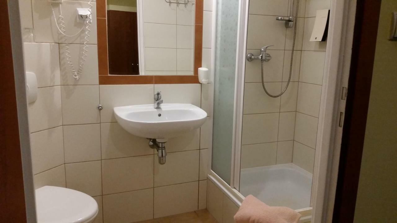 פרומבורק Hotel Kopernik מראה חיצוני תמונה
